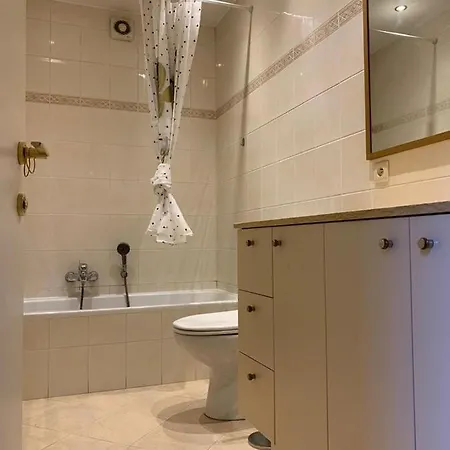 Lovely Two Bedroom Apartment With Free Parking Antwerp Exterior photo