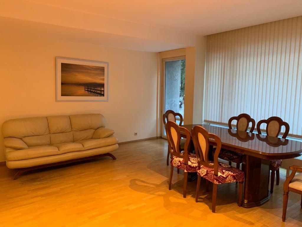 Lovely Two Bedroom With Free Parking * Anvers